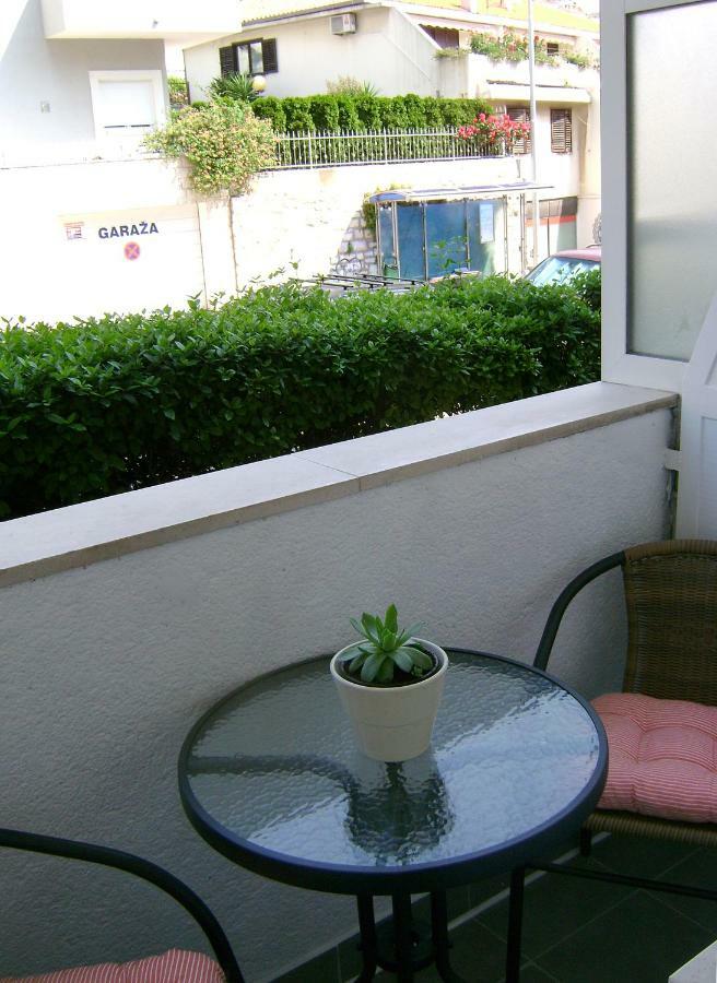 Apartment Veronica Spalato Esterno foto